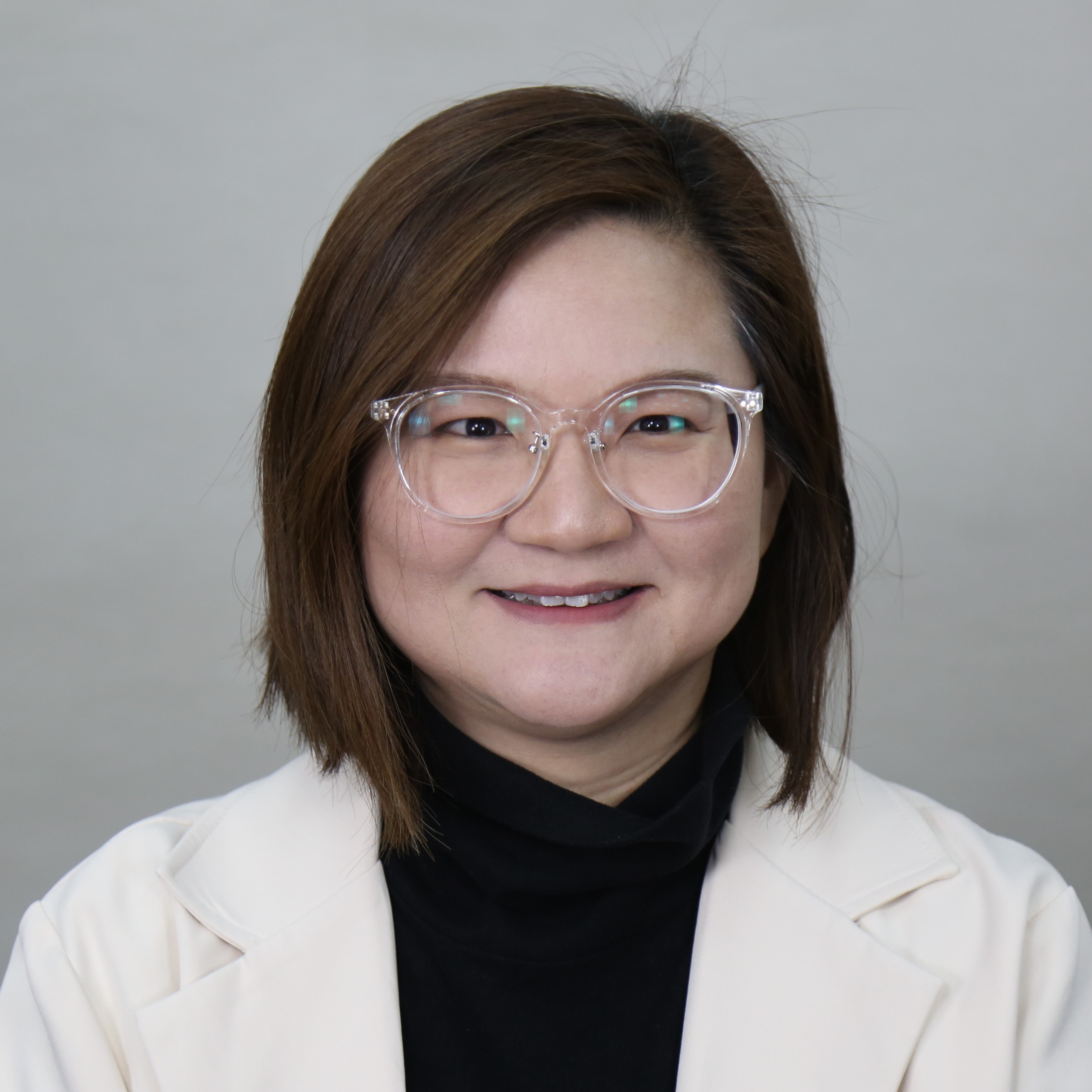 kay lin lee wuhan yangtze international school Admissions Manager